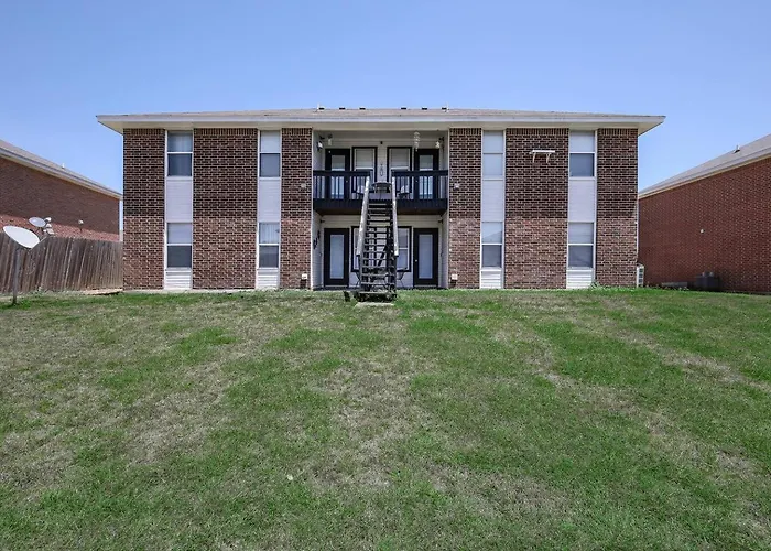 Entire 4-plex | For Corporate Teams Or Contractors *