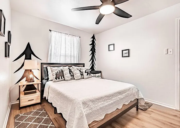 Entire 4-plex | For Corporate Teams Or Contractors Apartment Killeen