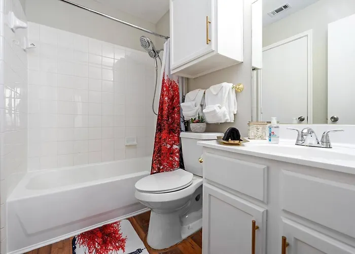 Apartment Entire 4-plex | For Corporate Teams Or Contractors *